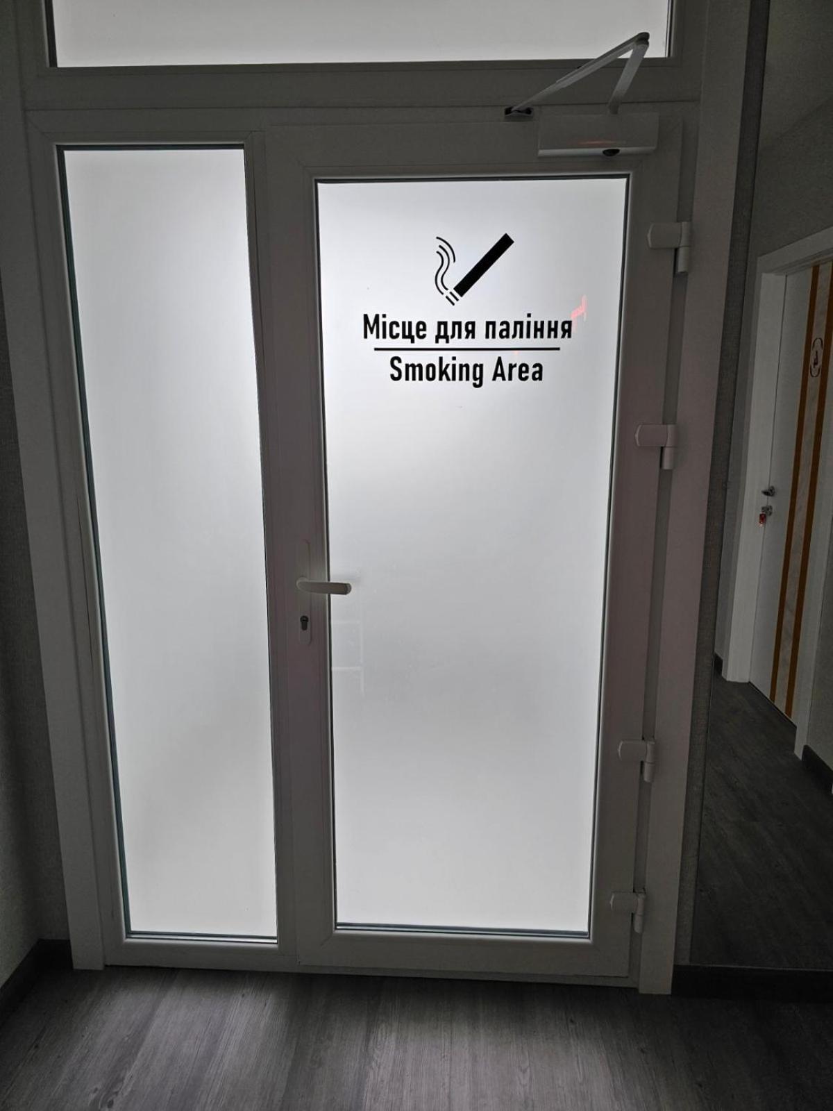 Mansarda Iris Hotell Kiev Eksteriør bilde